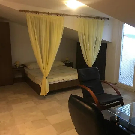 Monika Apartment