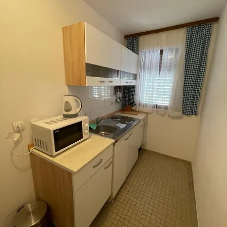 Apartment Monika *