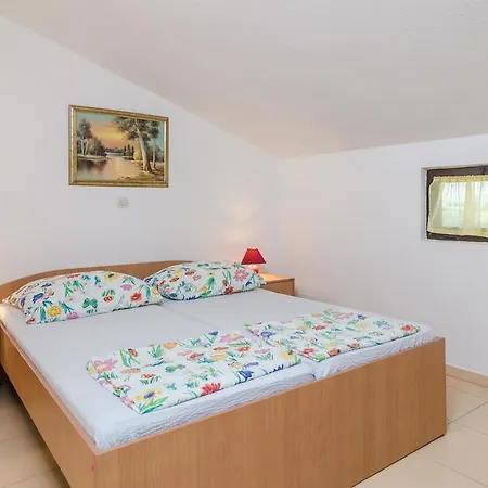 Apartment Monika *